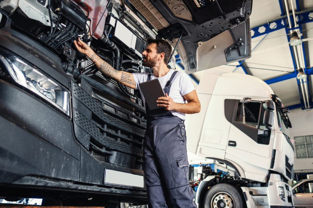 man repair- mobile diesel truck